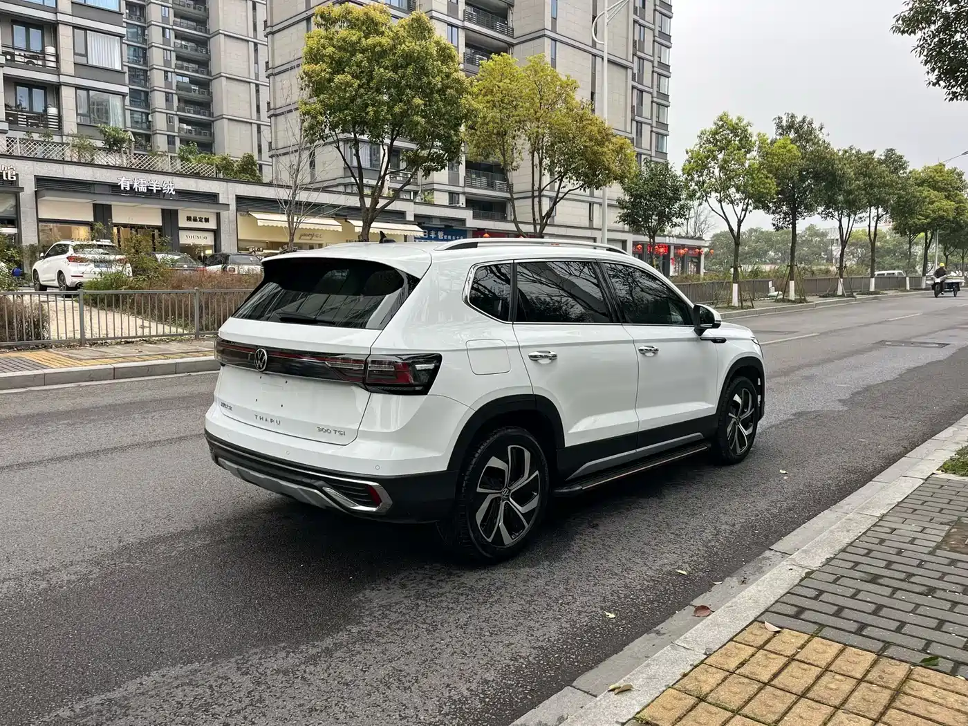 Volkswagen Tharu 2023 300TSI 2WD Full Moon Edition фото 6