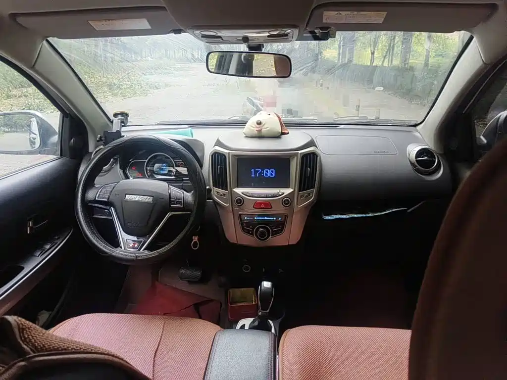 Haval H1 2016 2017 Red Label 1.5L AMT Luxury