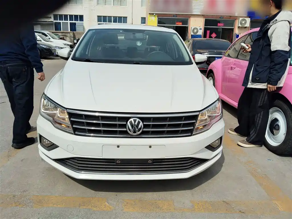 Volkswagen Jetta 2017 1.5L Automatic Comfort фото 3