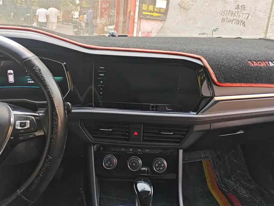 Volkswagen Sagitar 2021 200TSI DSG Comfort Smart Edition фото 13