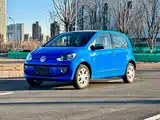 Фото 1 - Volkswagen up!
