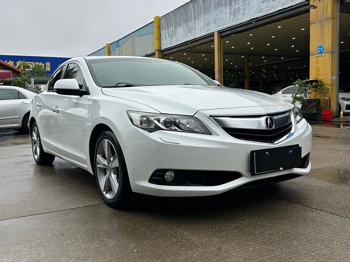 Acura ILX 2013 2.0L Elite фото 5