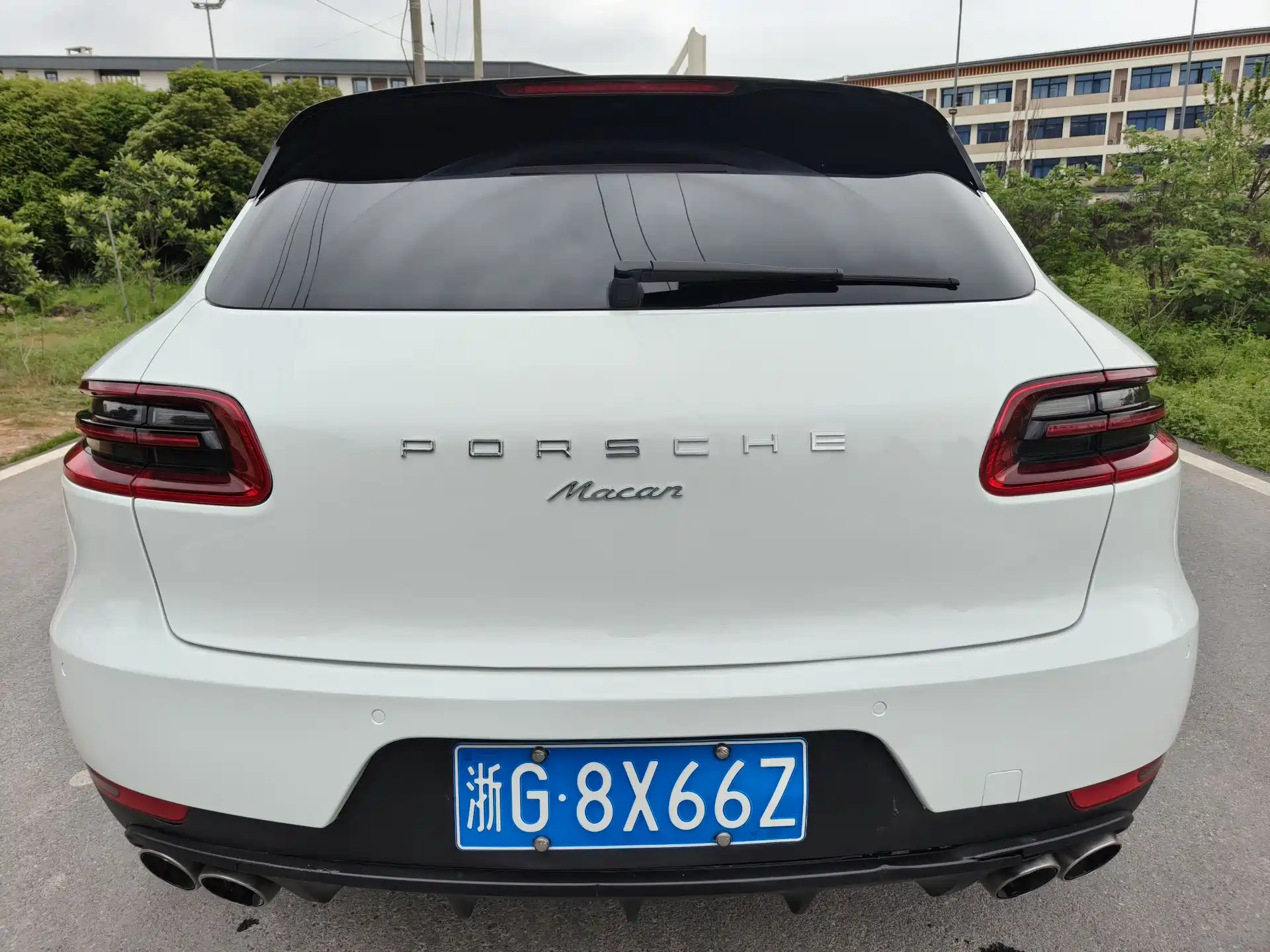 صورة 5 - Porsche Macan