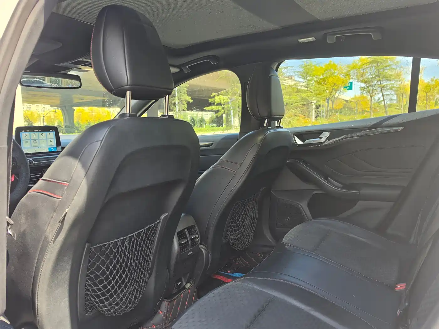 Фото 6 - Ford Focus