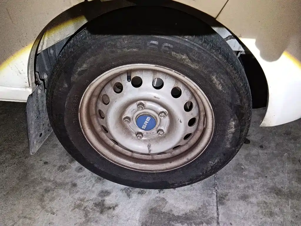 SRM Xinyuan New Energy Hiace EV 2022 2021 Standard