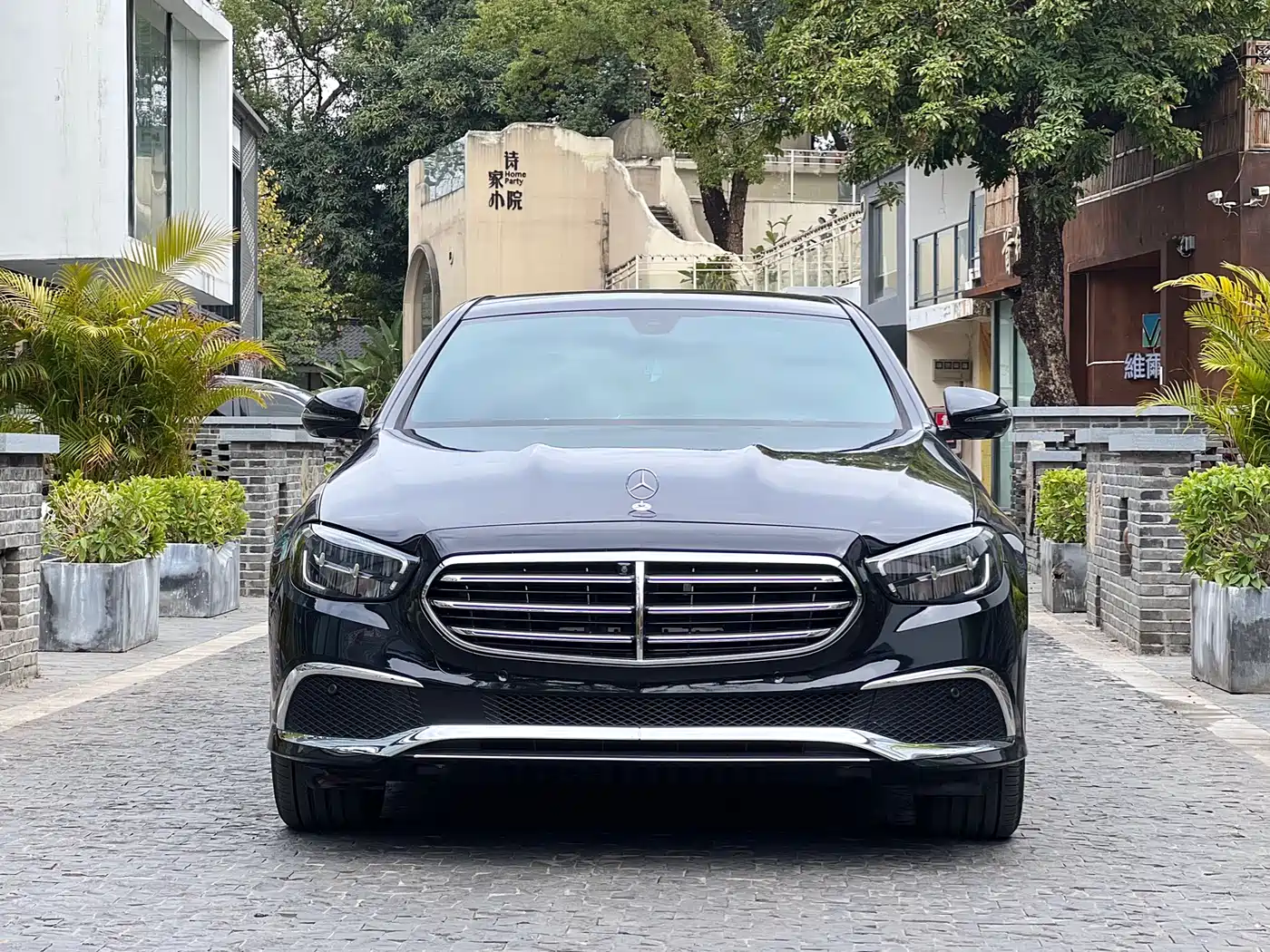 Mercedes-Benz E-Class 2022 E 300 L Sport Luxury фото 2