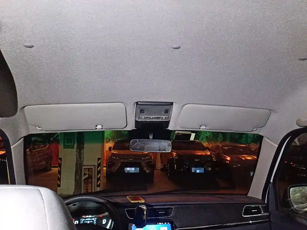 SRM Xinyuan New Energy Hiace EV 2022 2021 Standard