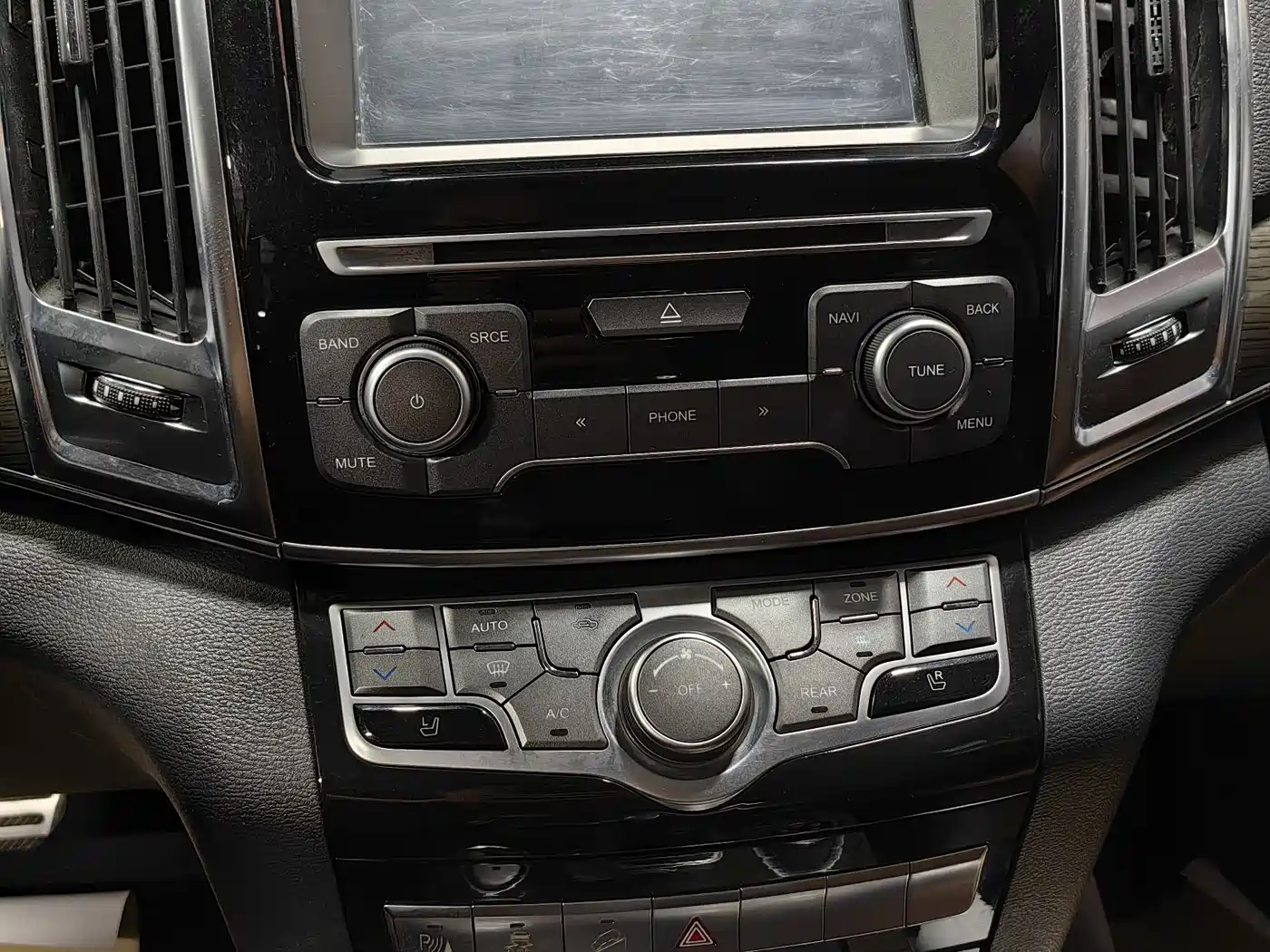 Haval H9 2016 2.0T 4WD Luxury 7-seater фото 22
