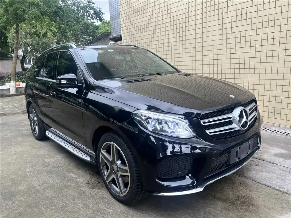 Mercedes-Benz GLE 2016 GLE 400 4MATIC фото 3