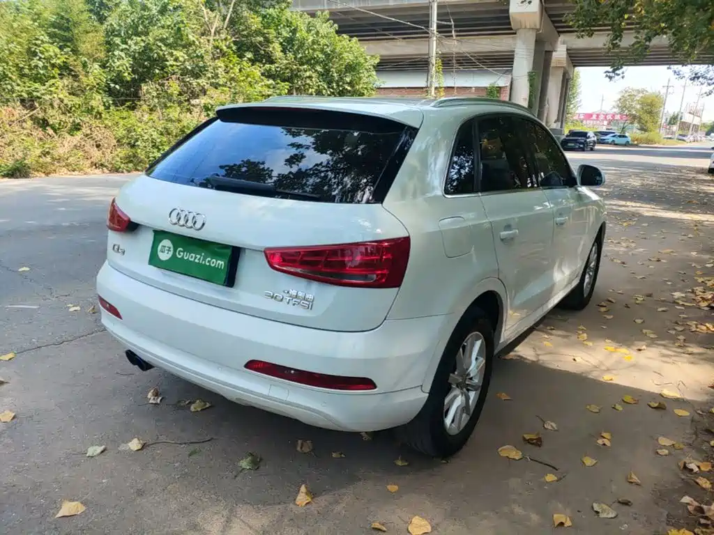 Photo 7 - Audi Q3