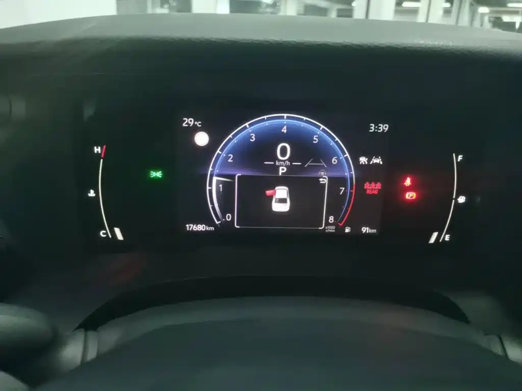 Toyota Camry 2025 2024 2.0GVP Luxury Edition