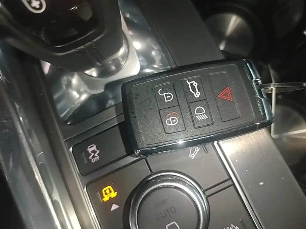 Land Rover Range Rover Sport PHEV 2021 2022 P400e SE