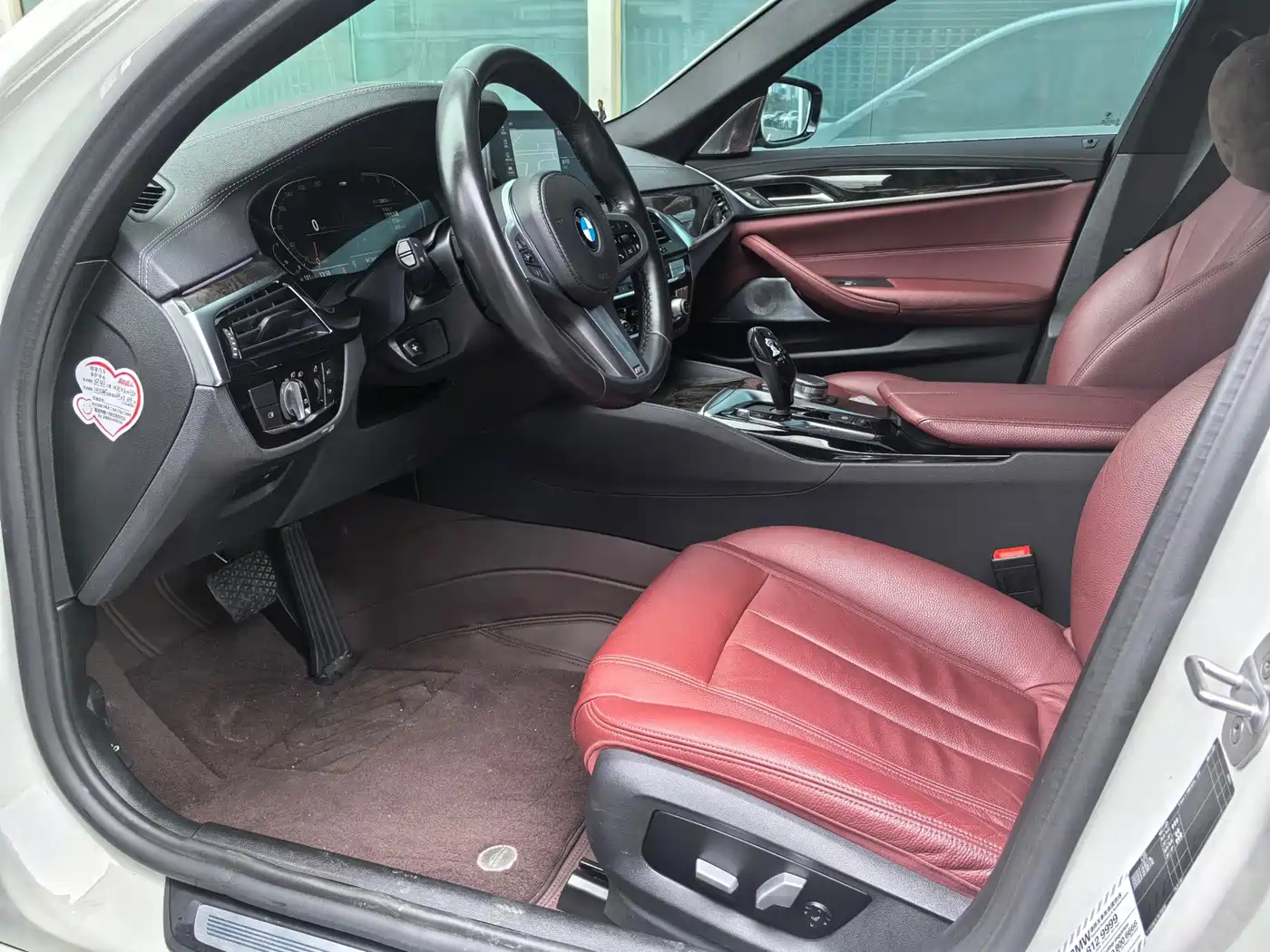 Photo 6 - BMW 5 Series