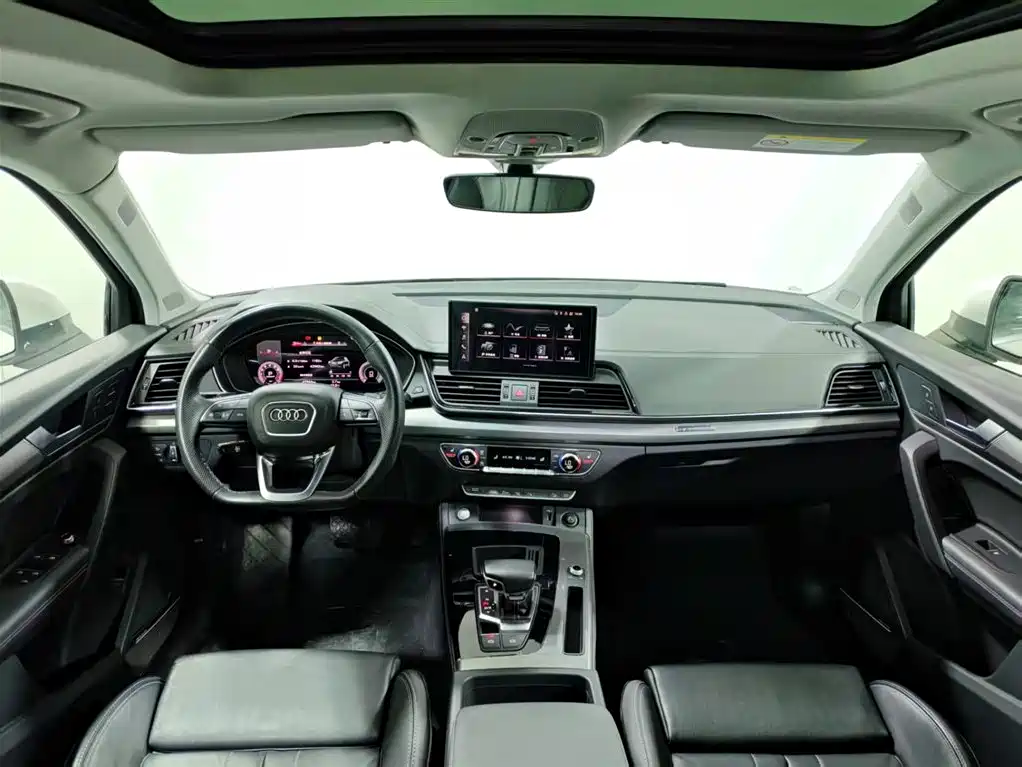Audi Q5L 2022 45T Luxury Dynamic фото 10