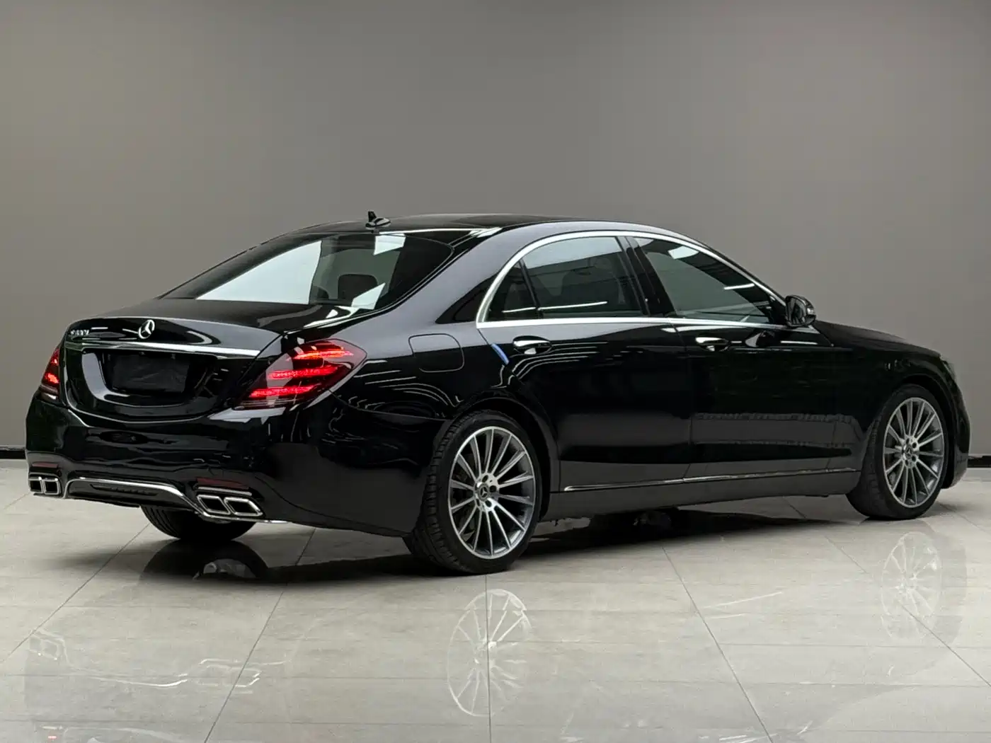 Mercedes-Benz S-Class 2016 S 320 L Business Edition фото 2