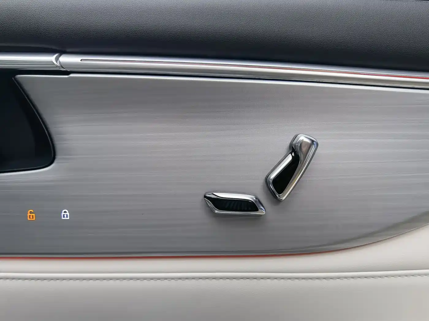 Buick GL8 New Energy 2024 Landglory Luxury Edition 7-Seater фото 21