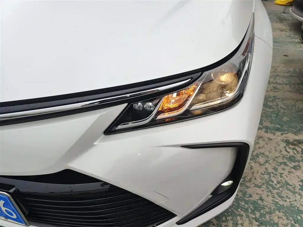 Toyota Corolla 2021 1.2T S-CVT Elite PLUS Edition фото 24