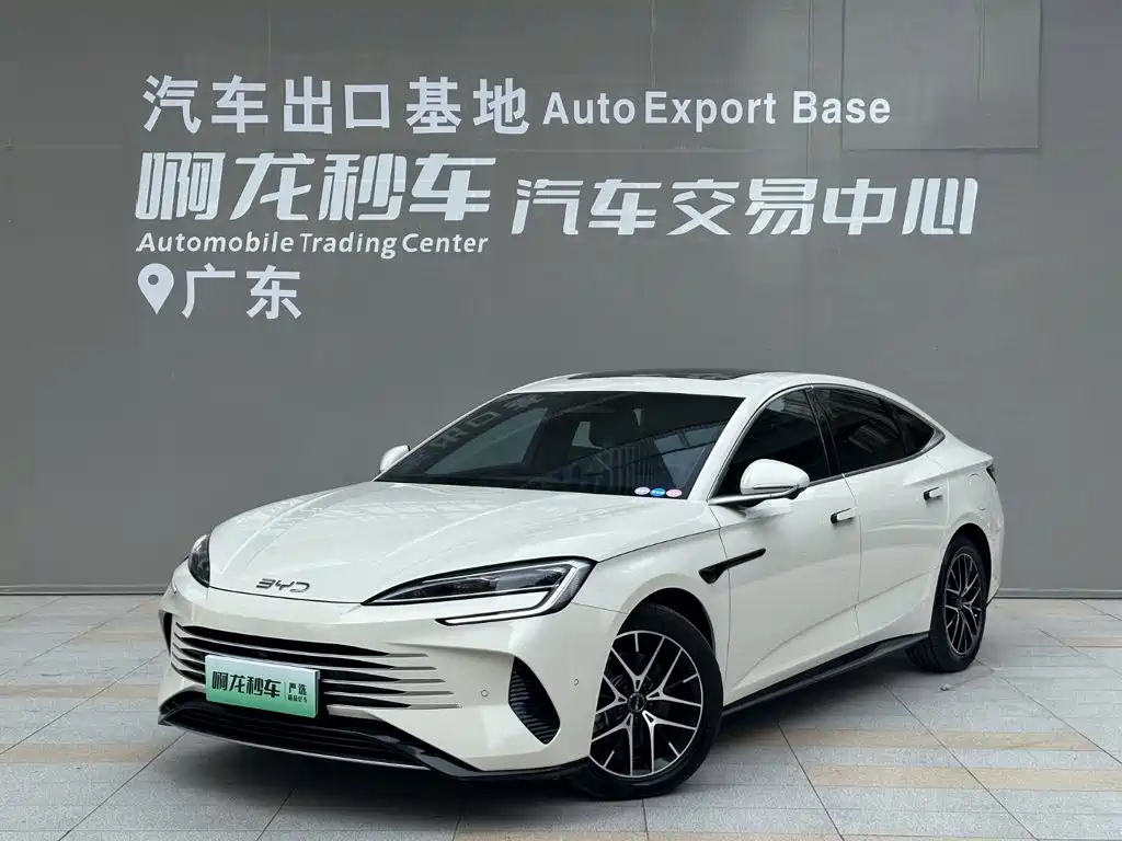 BYD Seal 07 DM-i 2025