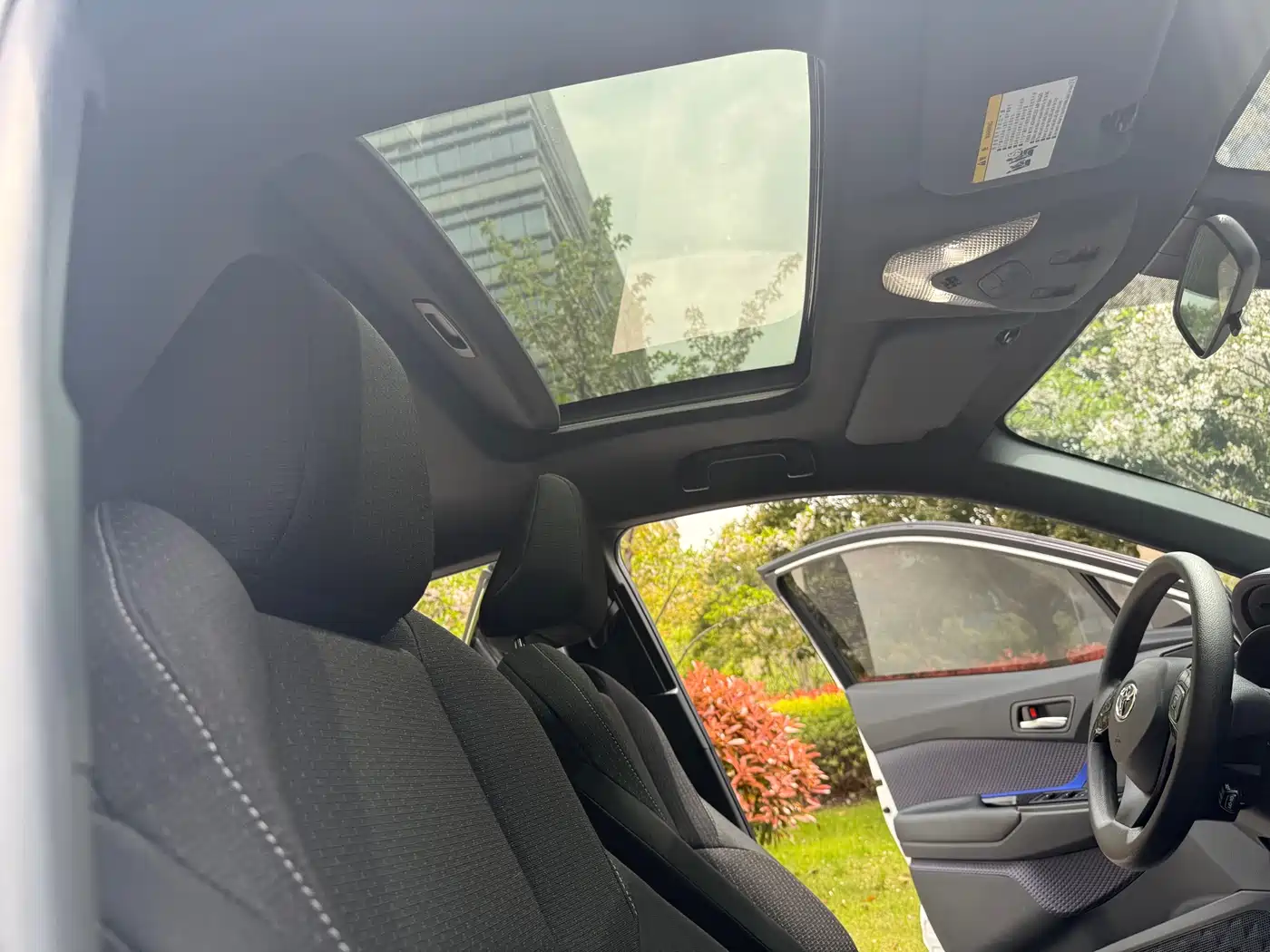 Toyota IZOA 2021 2.0L Yixing Edition фото 16