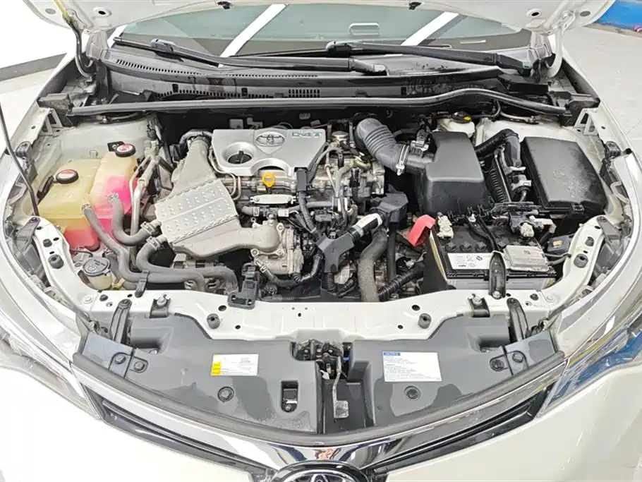 Toyota Levin 2017 Facelift 185T CVT Elite (China V) фото 10