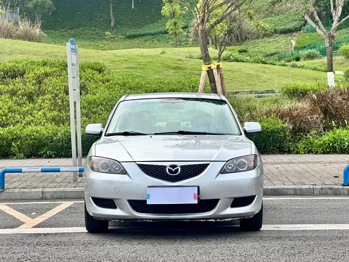 Фото 3 - Mazda 3