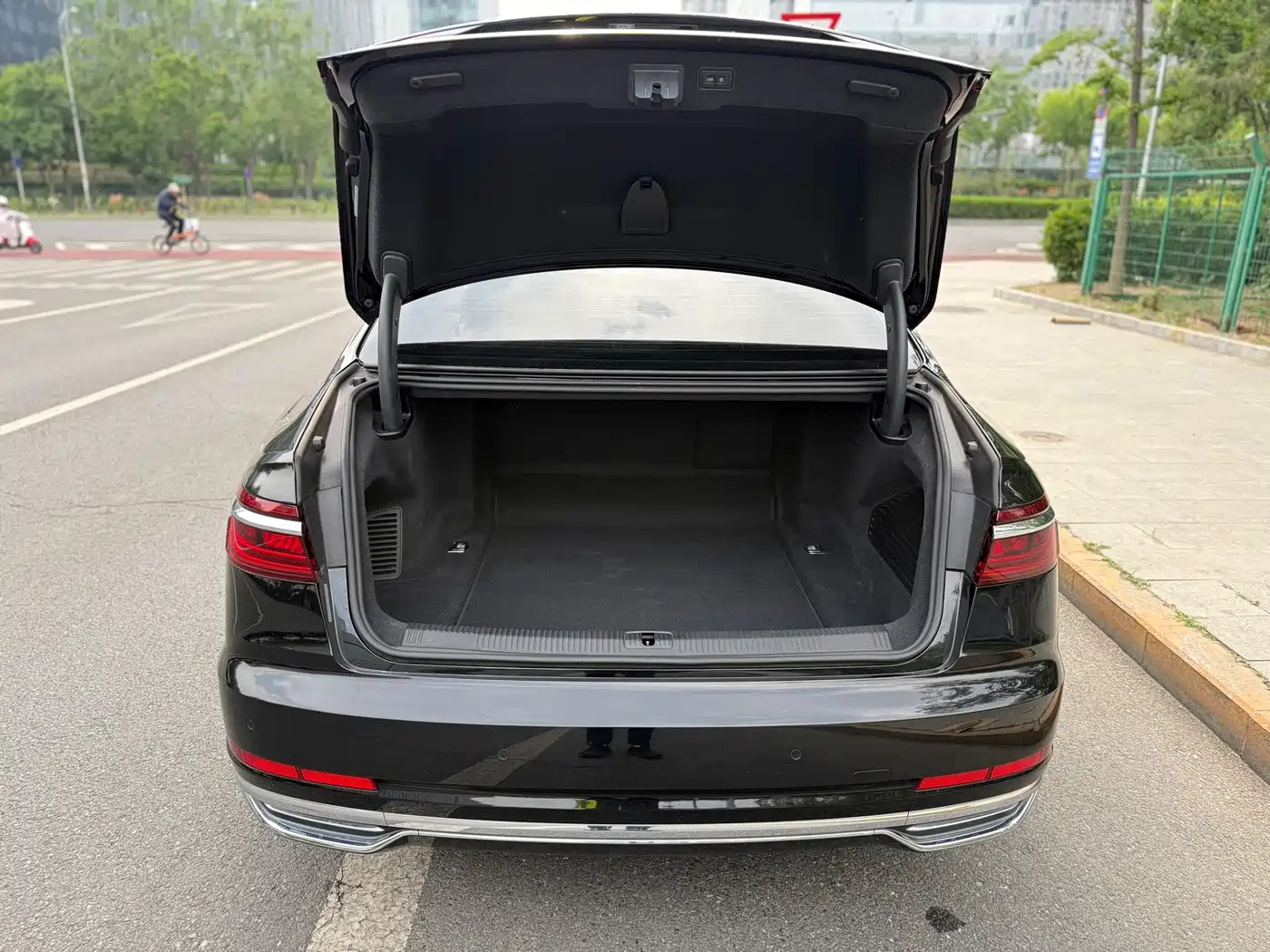 Audi A8 2019 Plus A8L 55 TFSI quattro Prestige фото 20