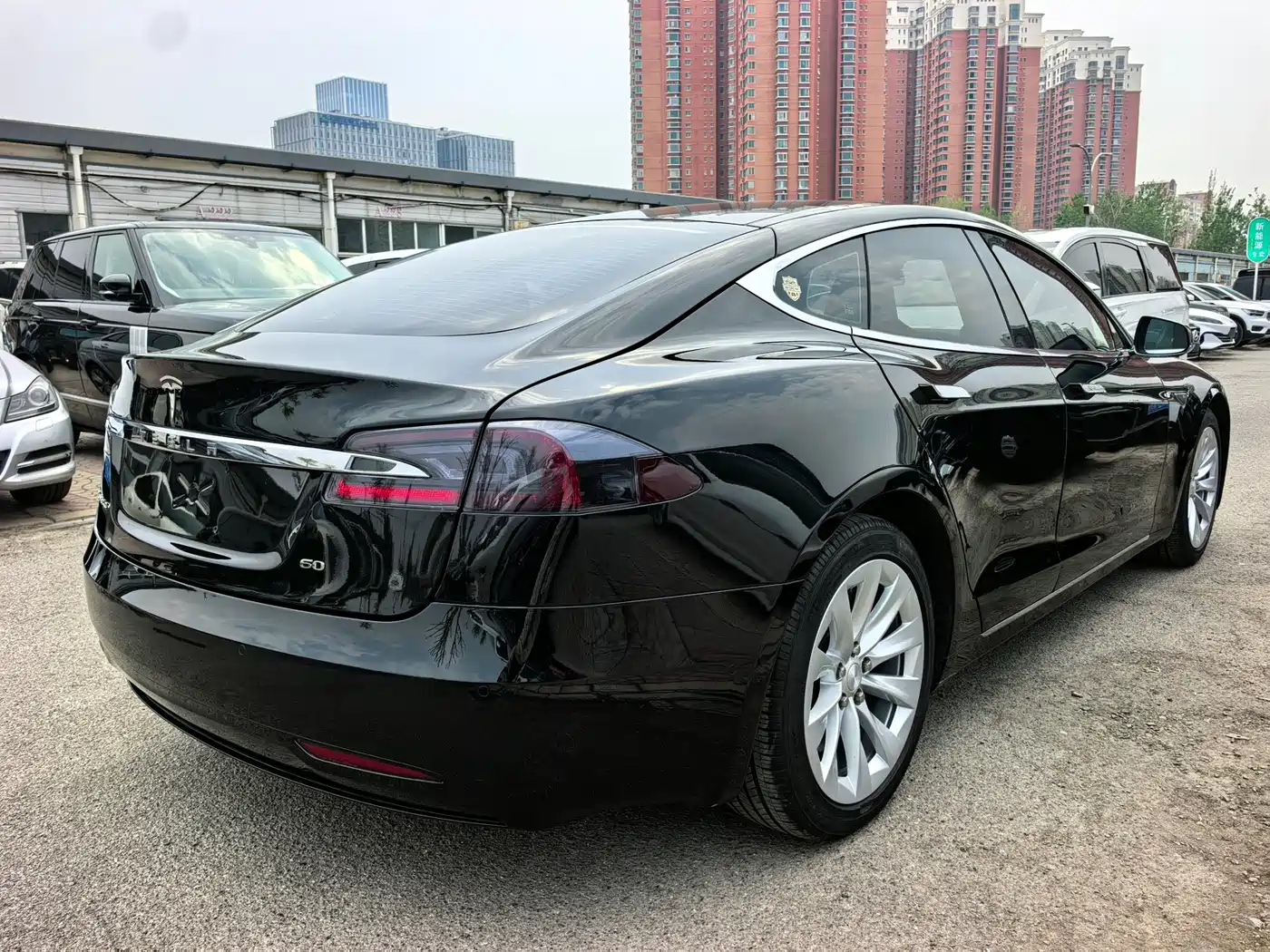 TESLA MODEL S