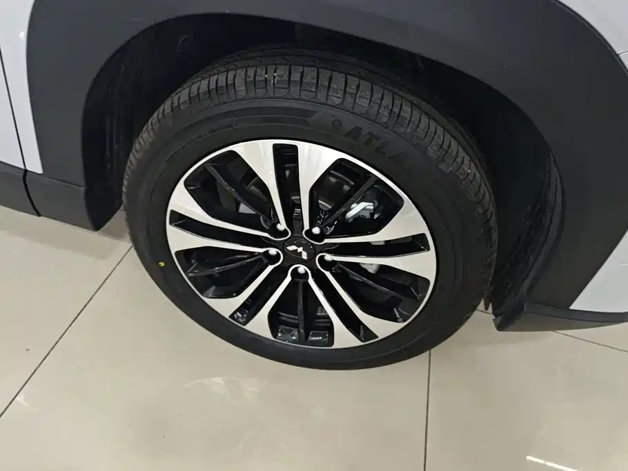 Wuling Motors Starlight 560 2026 2025 Model 1.5T 6MT Comfort Version