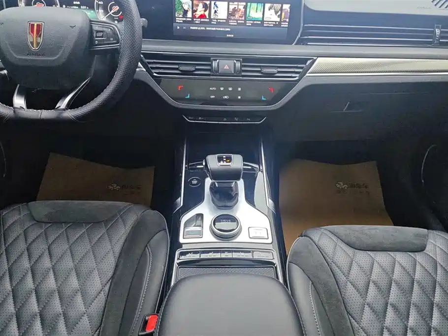 Hongqi HS5 2019 2.0T Smart Connect Enjoy Edition фото 16