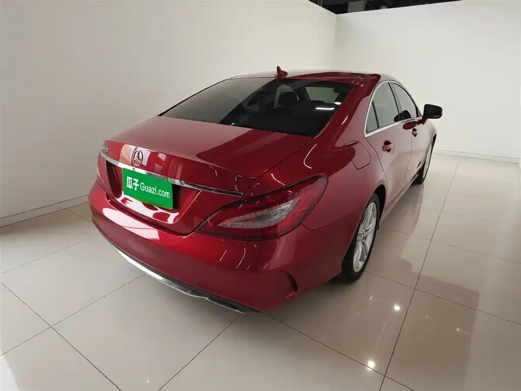 MERCEDES-BENZ CLS