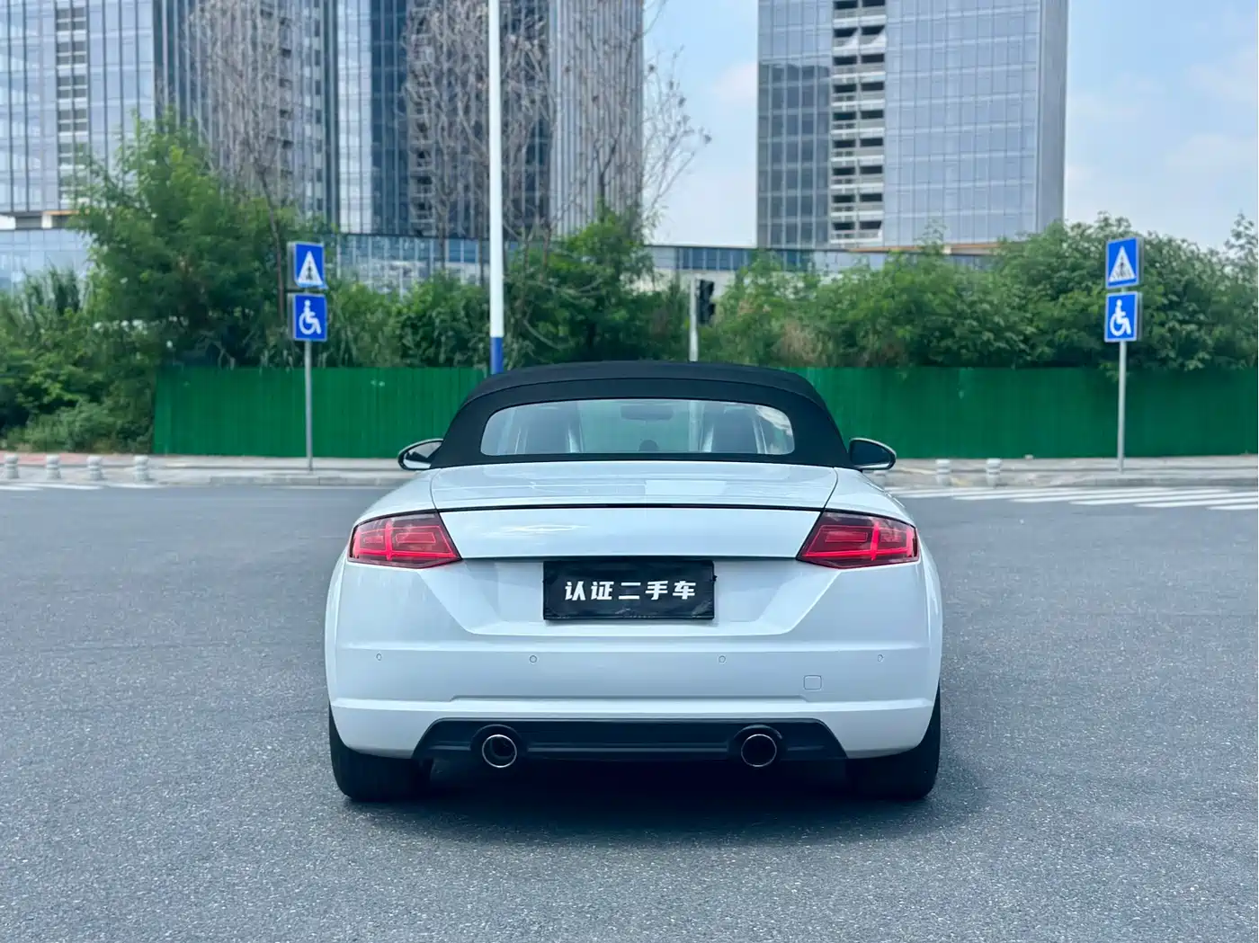 Audi TT 2016 2015 TT Roadster 45 TFSI