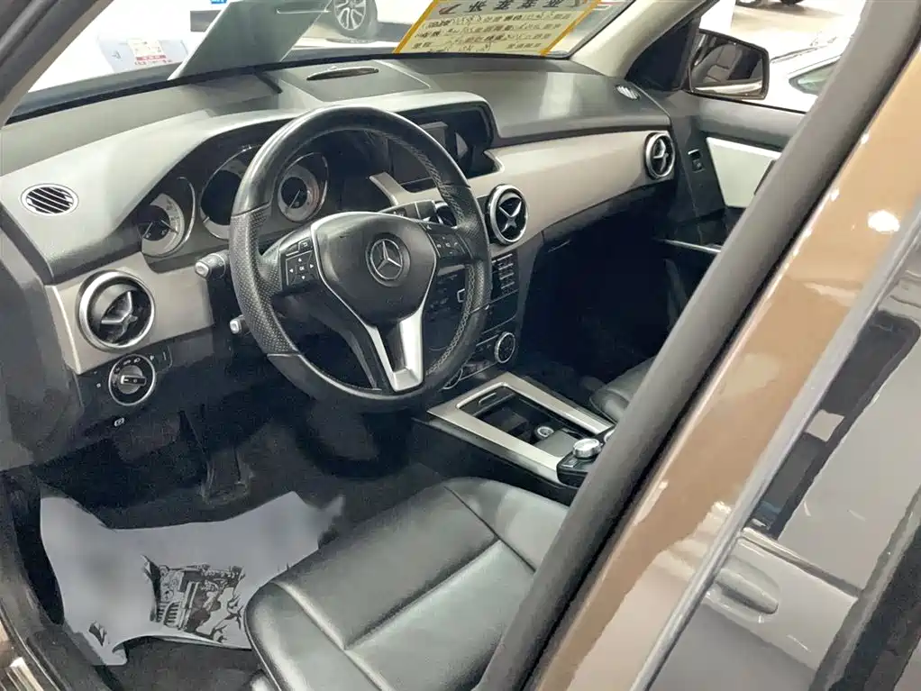 Mercedes-Benz GLK-Class 2014 GLK 260 4MATIC Dynamic фото 14