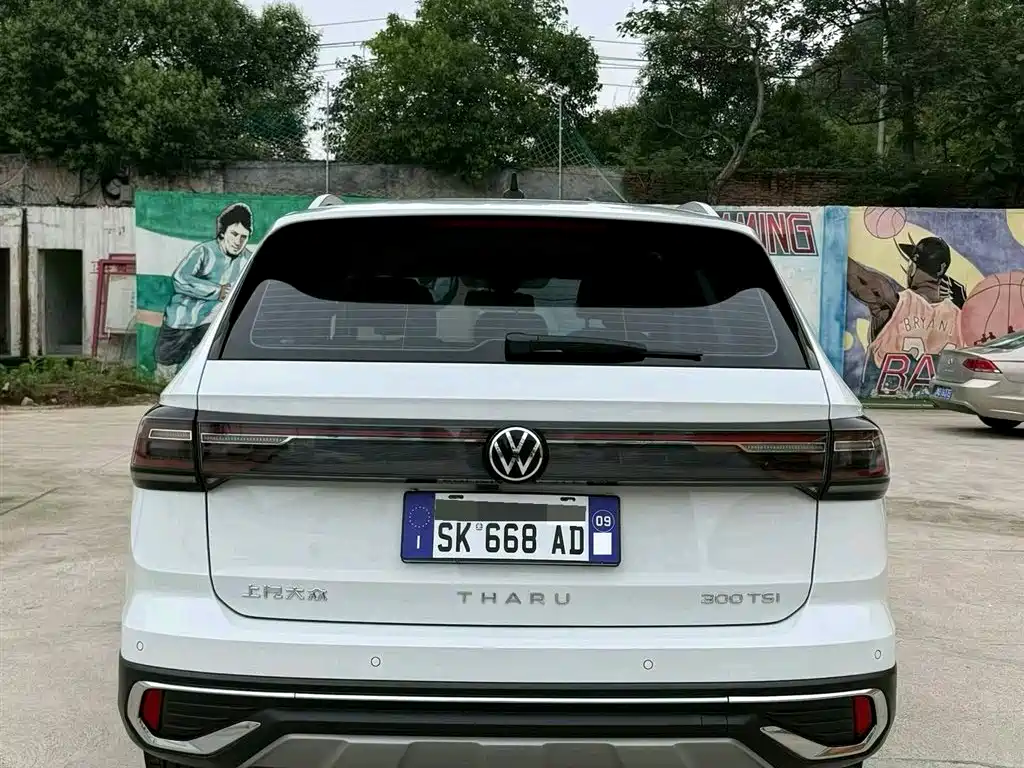 Volkswagen Tharu 2023 300TSI 2WD Full Moon Edition фото 8
