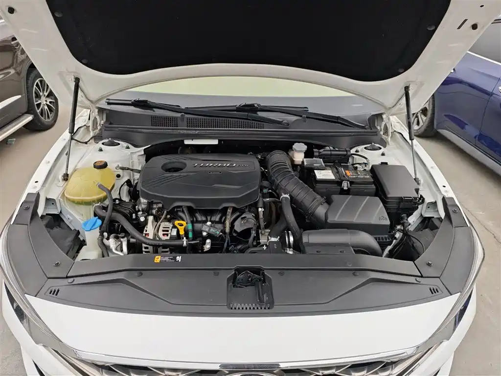 Hyundai Fista 2019 280TGDi Smart Speed Edition China VI фото 16