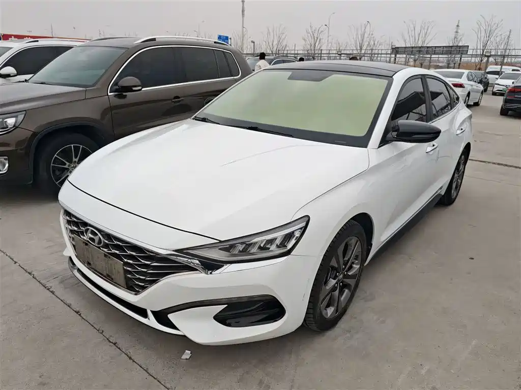 Hyundai Fista 2019 280TGDi Smart Speed Edition China VI