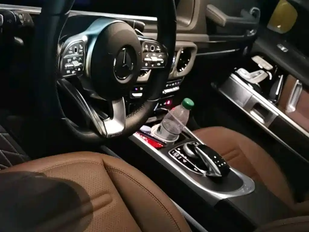 Mercedes-Benz G-Class 2024 G 350 фото 5