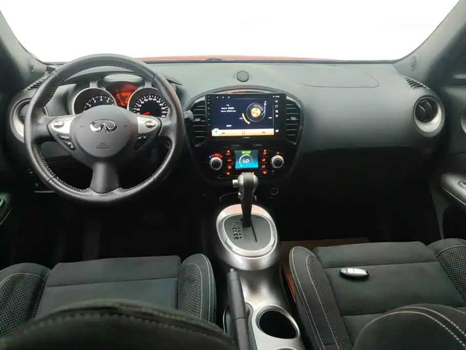 Infiniti ESQ 2018 2014 1.6L Free Edition