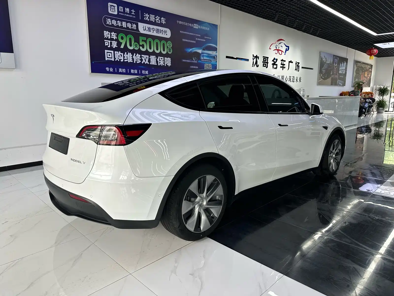 Фото 9 - Tesla Model Y
