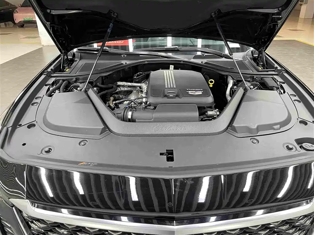 Фото 22 - Cadillac CT6