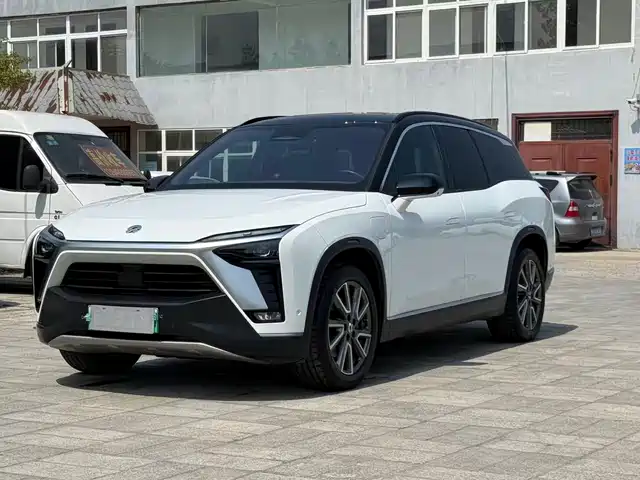 NIO ES8 2022 75kWh 7-Seater Edition