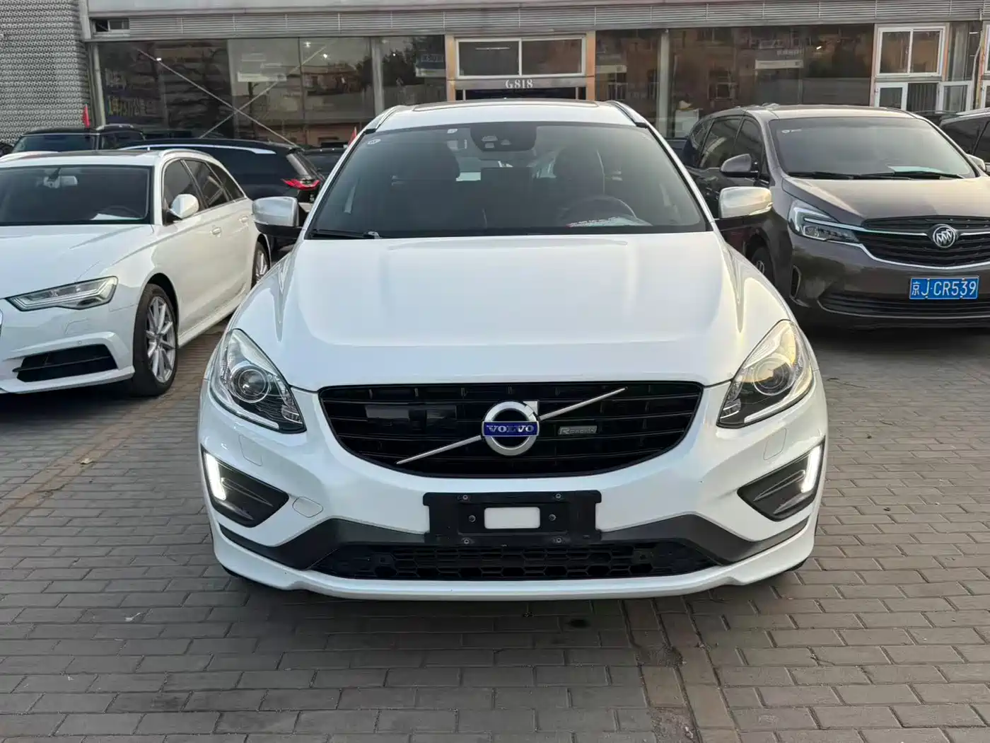 VOLVO XC60