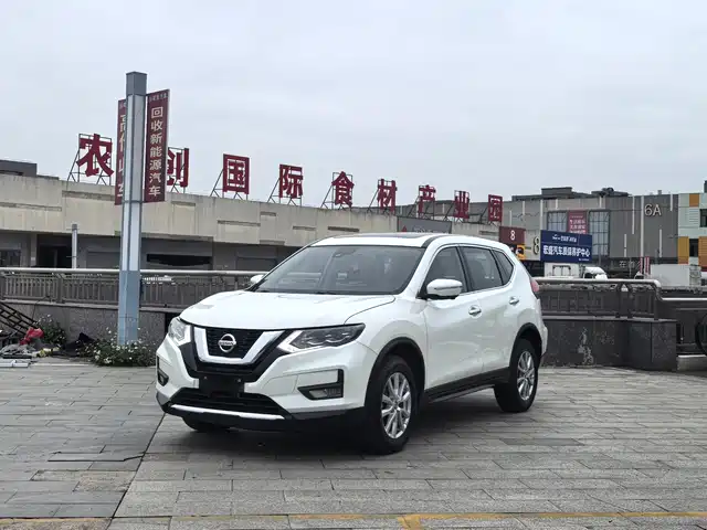 NISSAN QIJUN