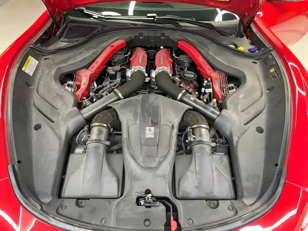 Ferrari Roma 2021 2020 3.9T V8