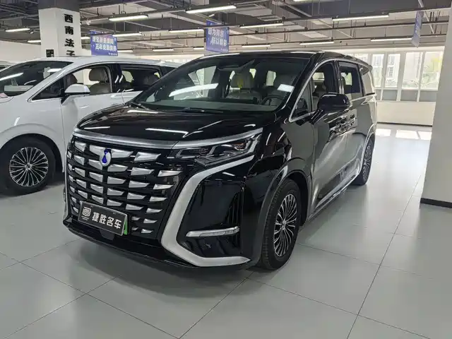Denza D9 DM-i 970, Полный привод, Престиж