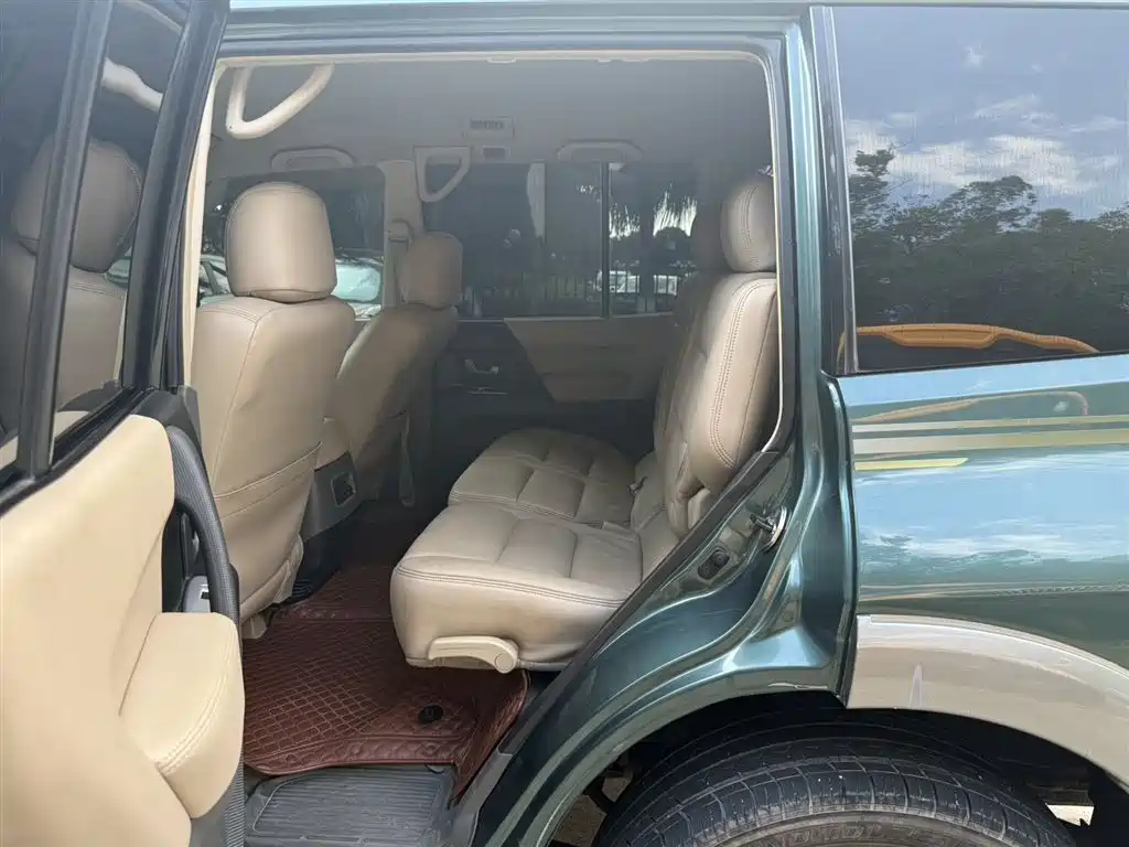 Mitsubishi Pajero 2008 V73 3.0L GLS NAVI фото 5