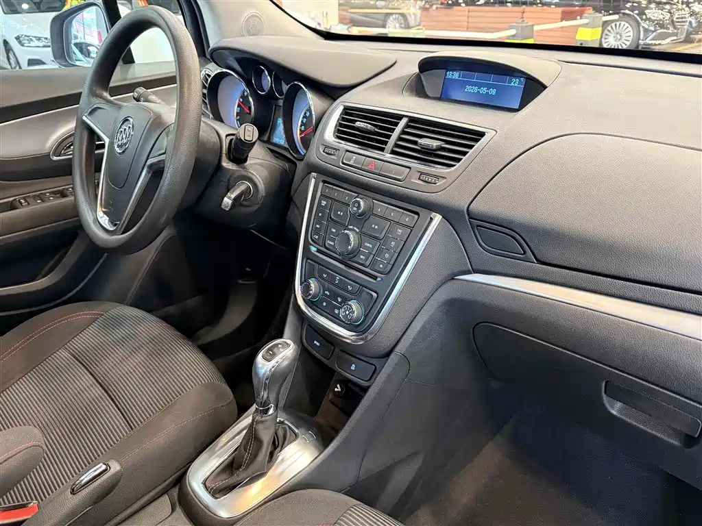 Buick Encore 2015 1.4T Automatic 2WD Urban Elite фото 21