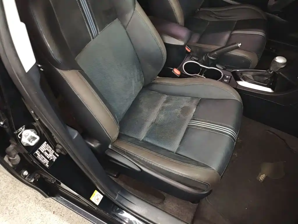 Фото 25 - Toyota Levin