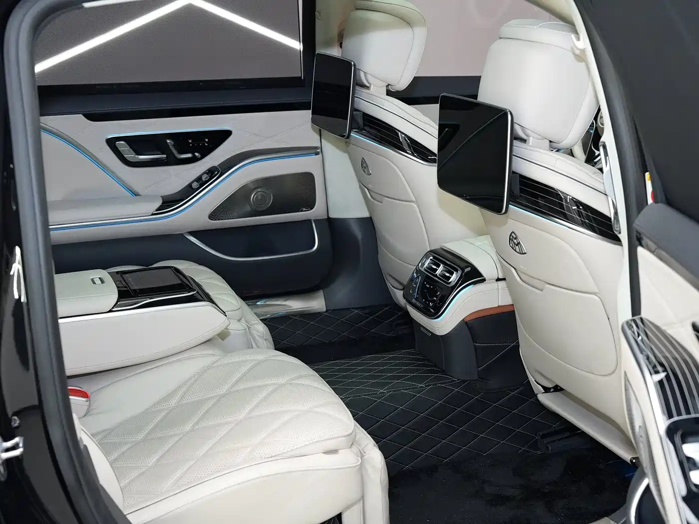 Mercedes-Benz Maybach S-Class 2023 S 480 4MATIC фото 17