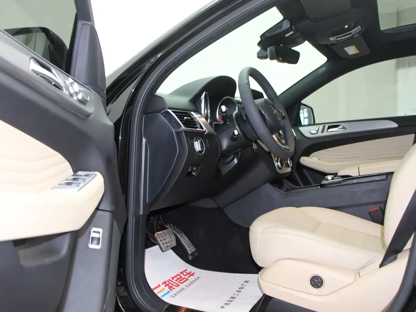 Mercedes-Benz GLE Coupe 2018 GLE 320 4MATIC Coupe SUV фото 8