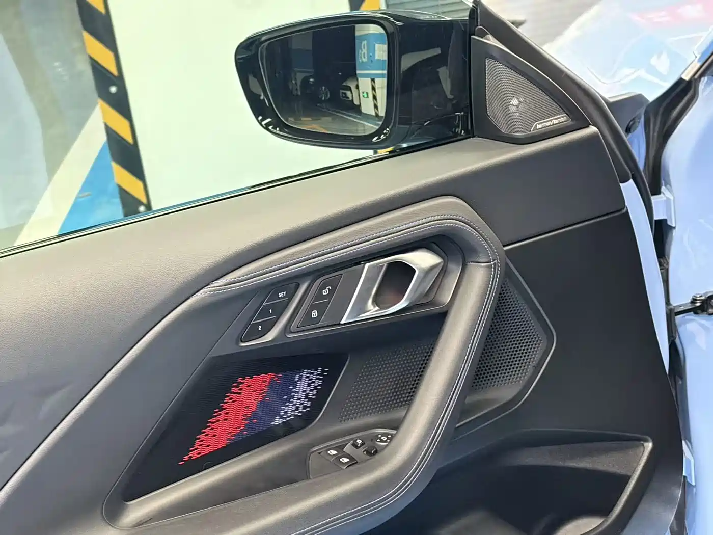 BMW M2 2024 M2 фото 10